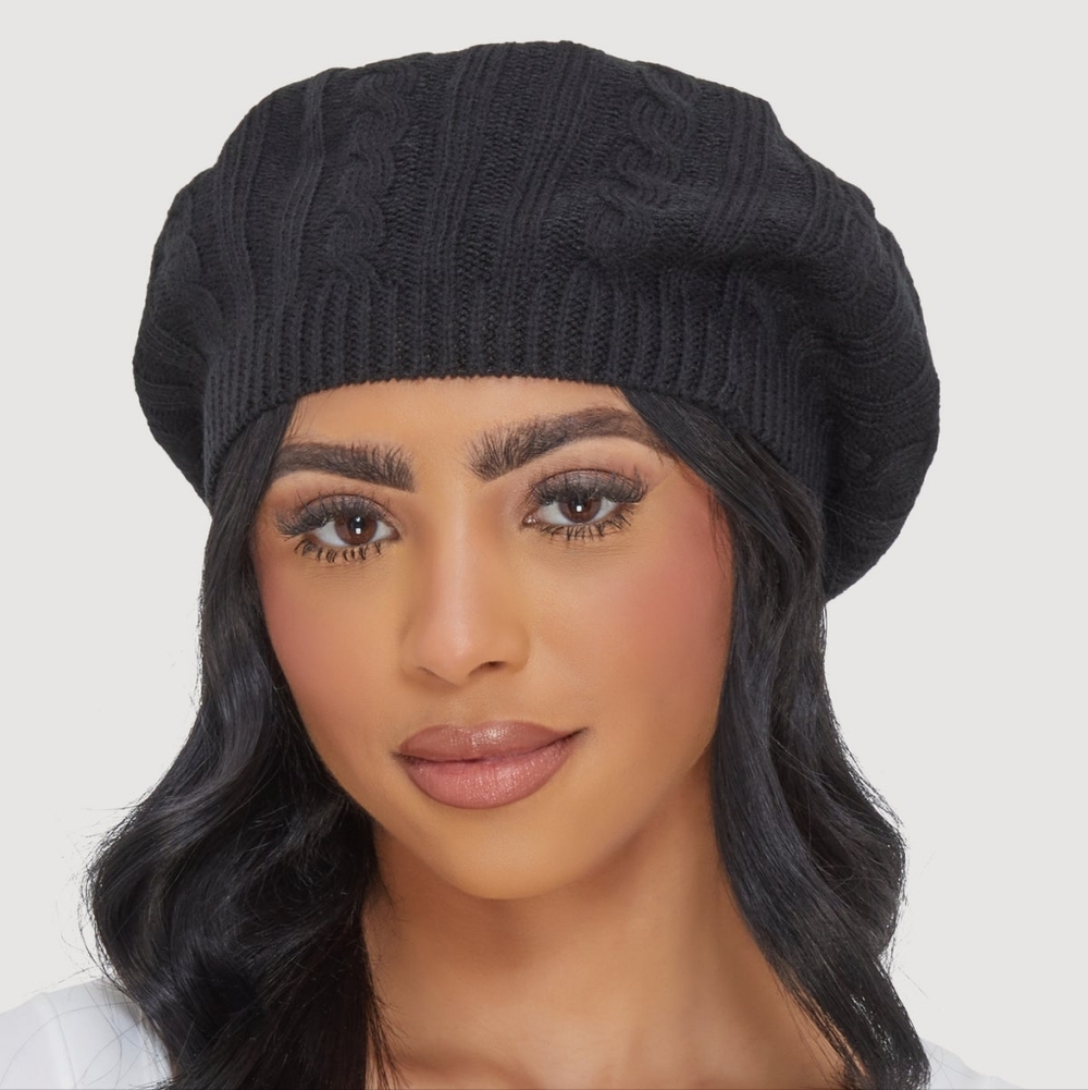 Elegant Black Knit Beret